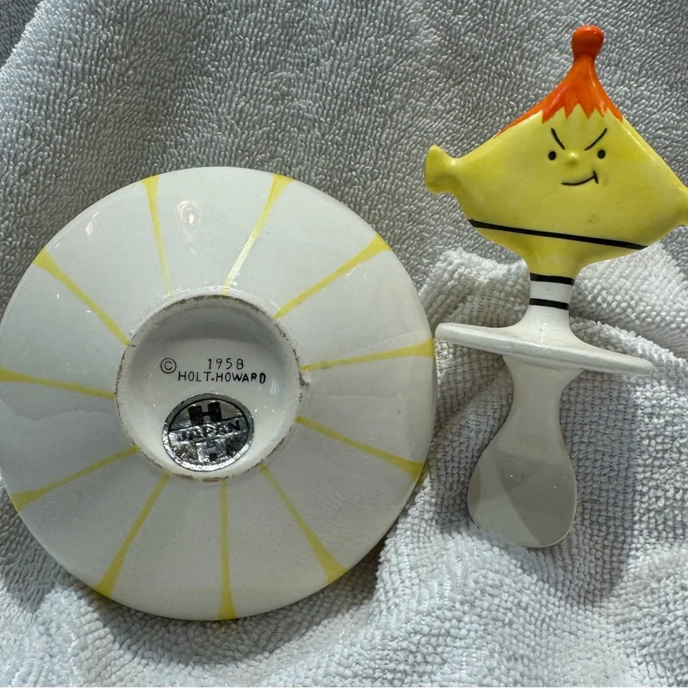 Yellow Mustard Ceramic Jar - Picture 3 of 3